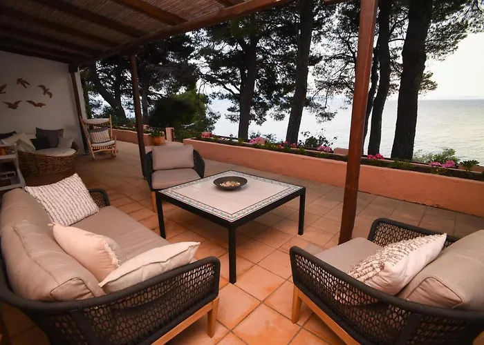 Villa Seagull Stone Kolios